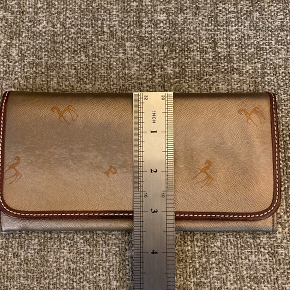 Petusco Leather Wallet - Picture 7 of 7